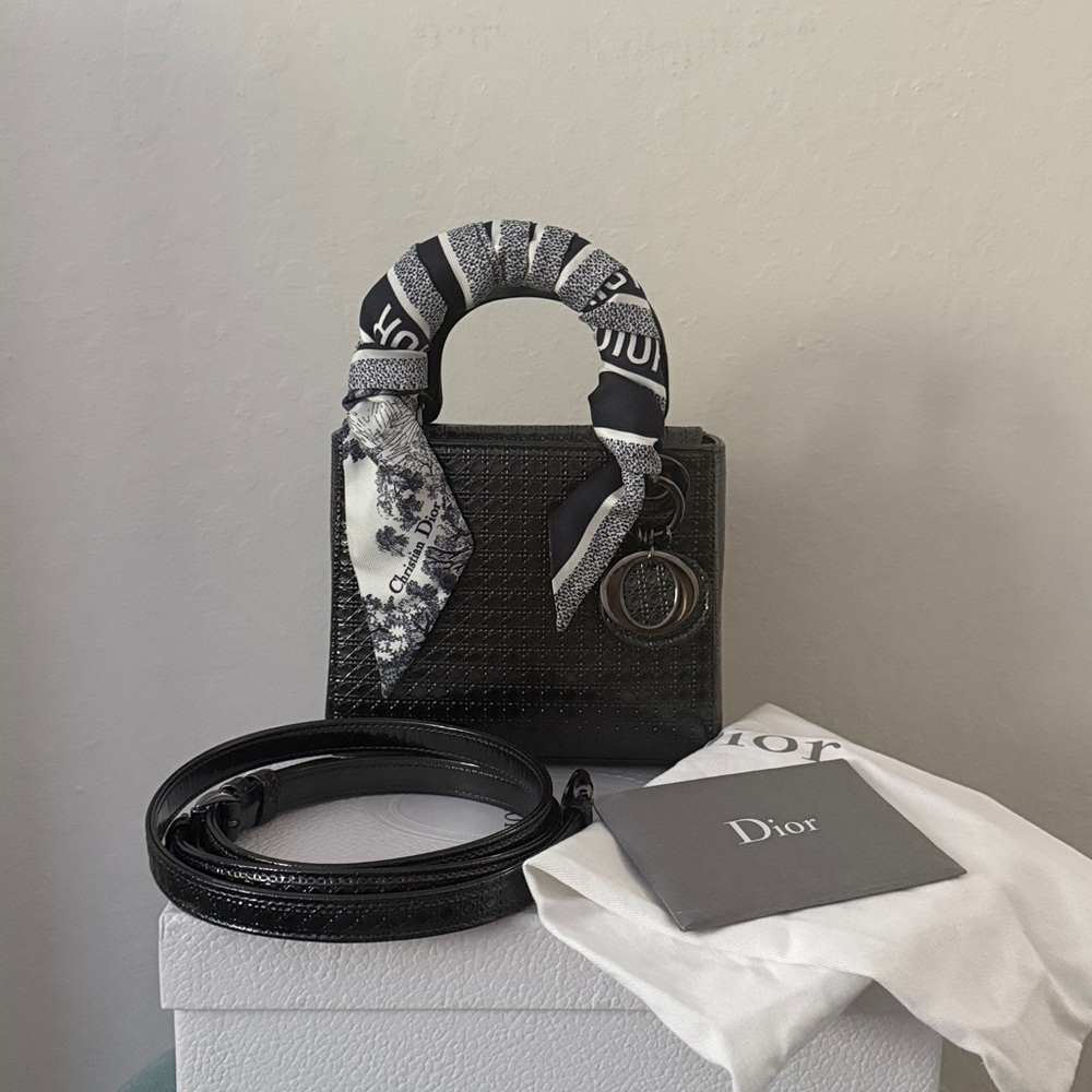 Lady Dior mini Metallic Patent Micro-Cannage Onyx Black